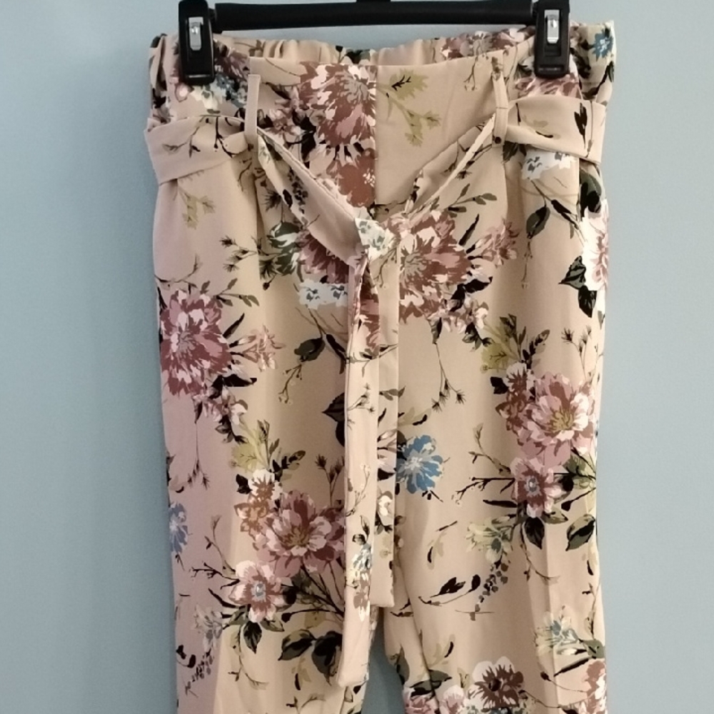 One By Charter One Chic Floral Women's Trousers with Belt Size Small Petite